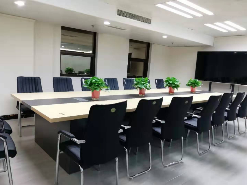 南京新航线教育培训学院会议室